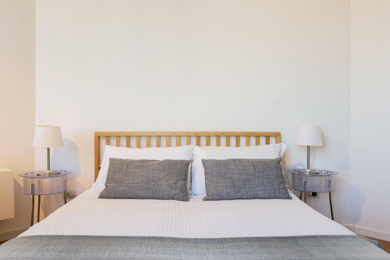 Joivy Homey 1-Bed With View Near Citylife Milán Exterior foto